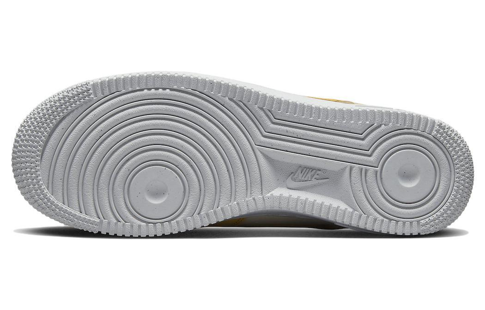 Кроссовки Nike Air Force 1 Low "82" (Женская размерная сетка)