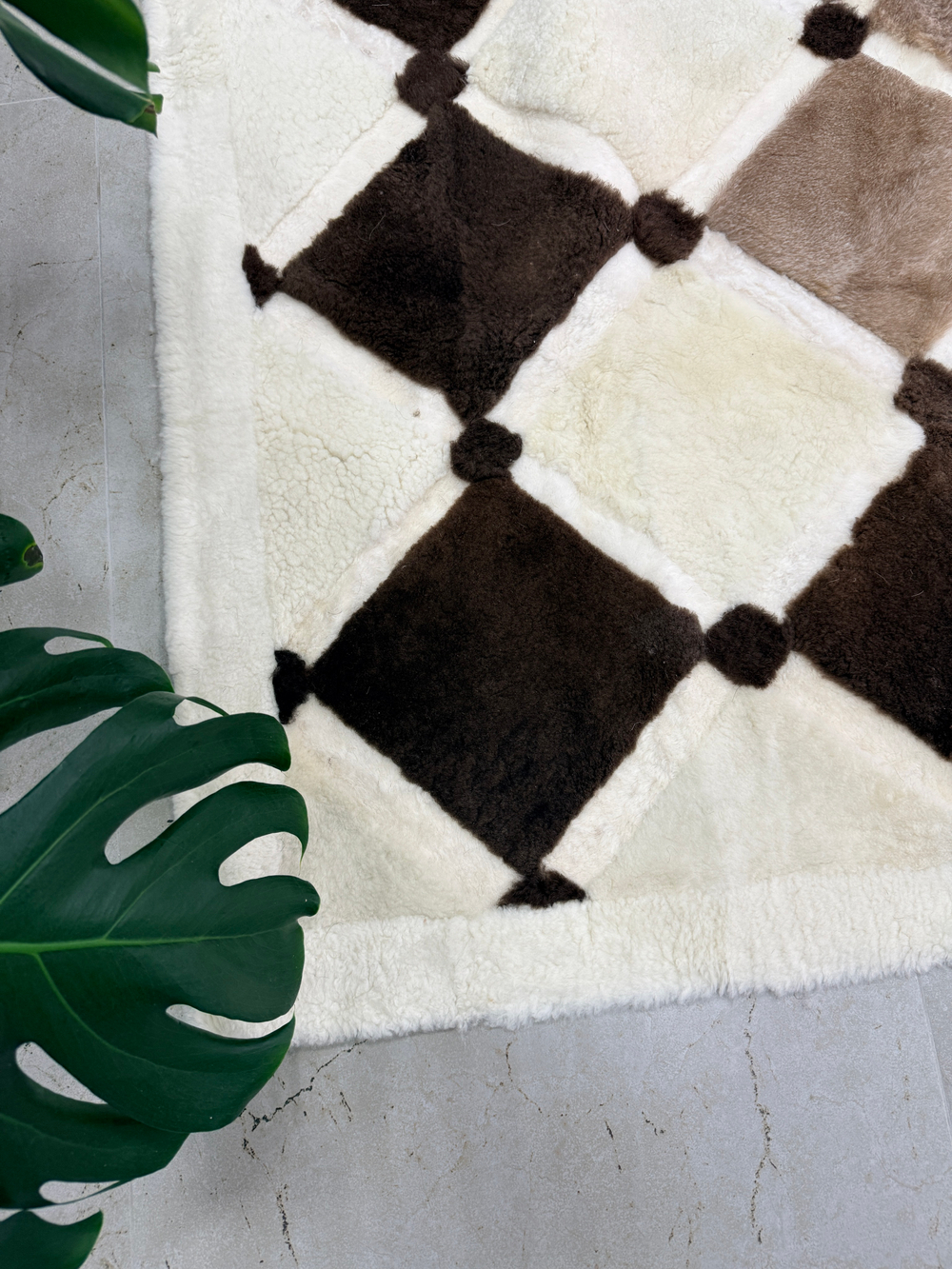 Ковер прямоугольный натуральный мех овчина, 210 х 170 см.