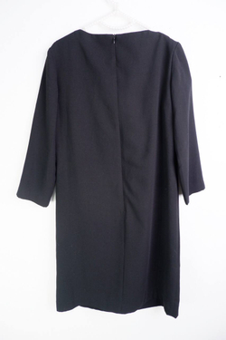 Платье для базового образа, визуально на 48 размер