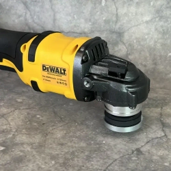 Шуруповерт и УШМ(болгарка) DeWALT / Набор аккумуляторного инструмента Dewalt / Набор электроинструмента шуруповерт и болгарка 2АКБ