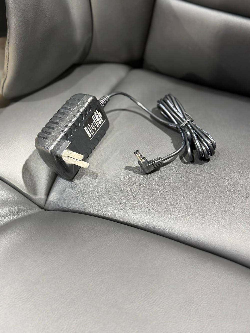 Кресло офисное 2395 582045##Black color LEATHER