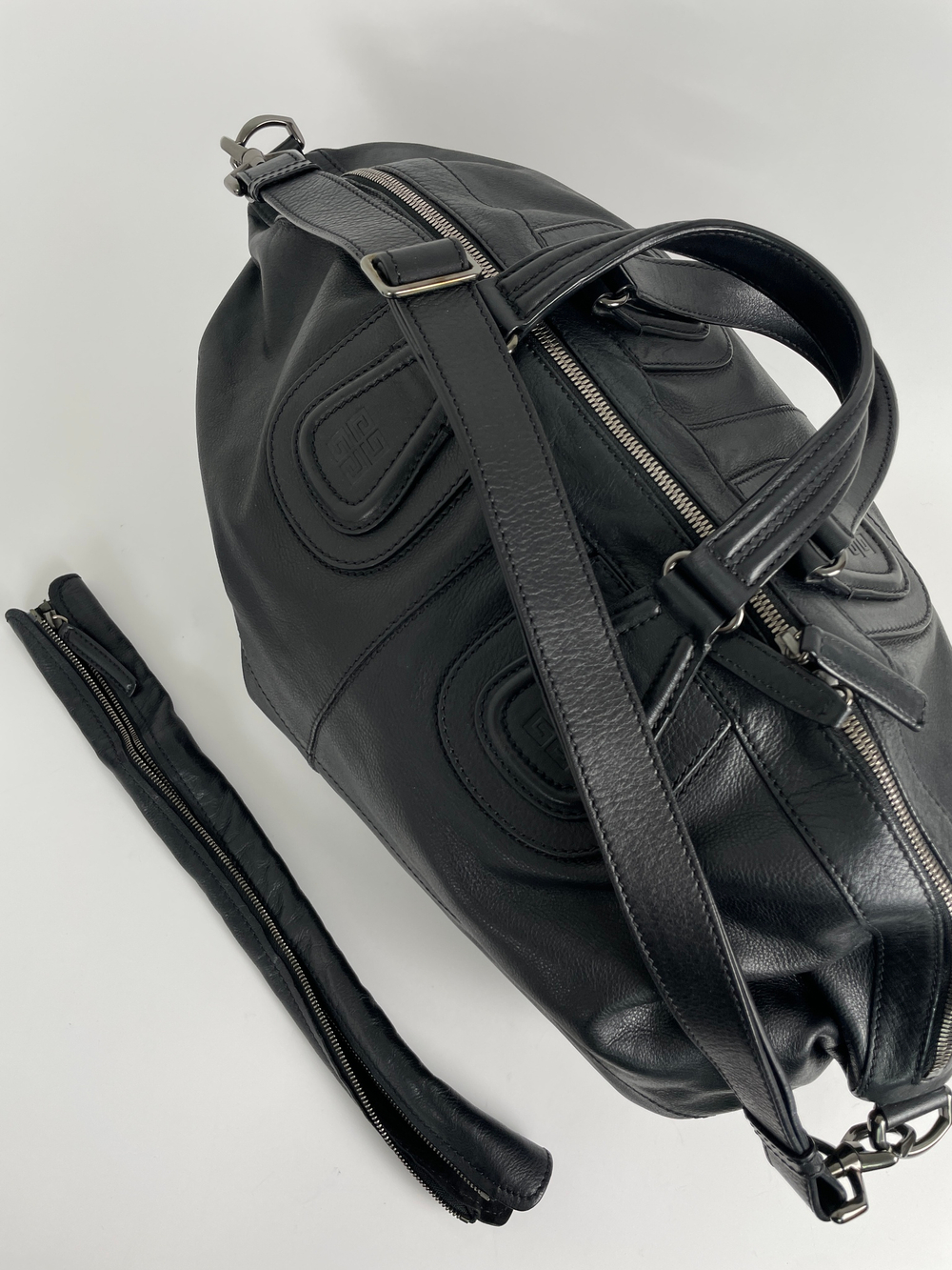 Сумка Givenchy Nightingale
