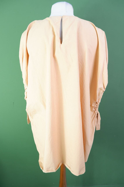 Блузка ZARA стильного оттенка 50 размер