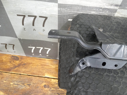 Кронштейн замка капота Toyota RAV4 IV (XA40) 15-19 Б/У Оригинал 5208542050