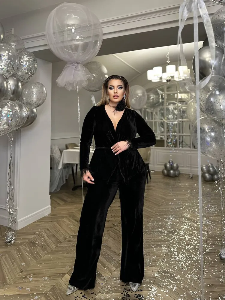 Костюм бархатный УК-1140-1