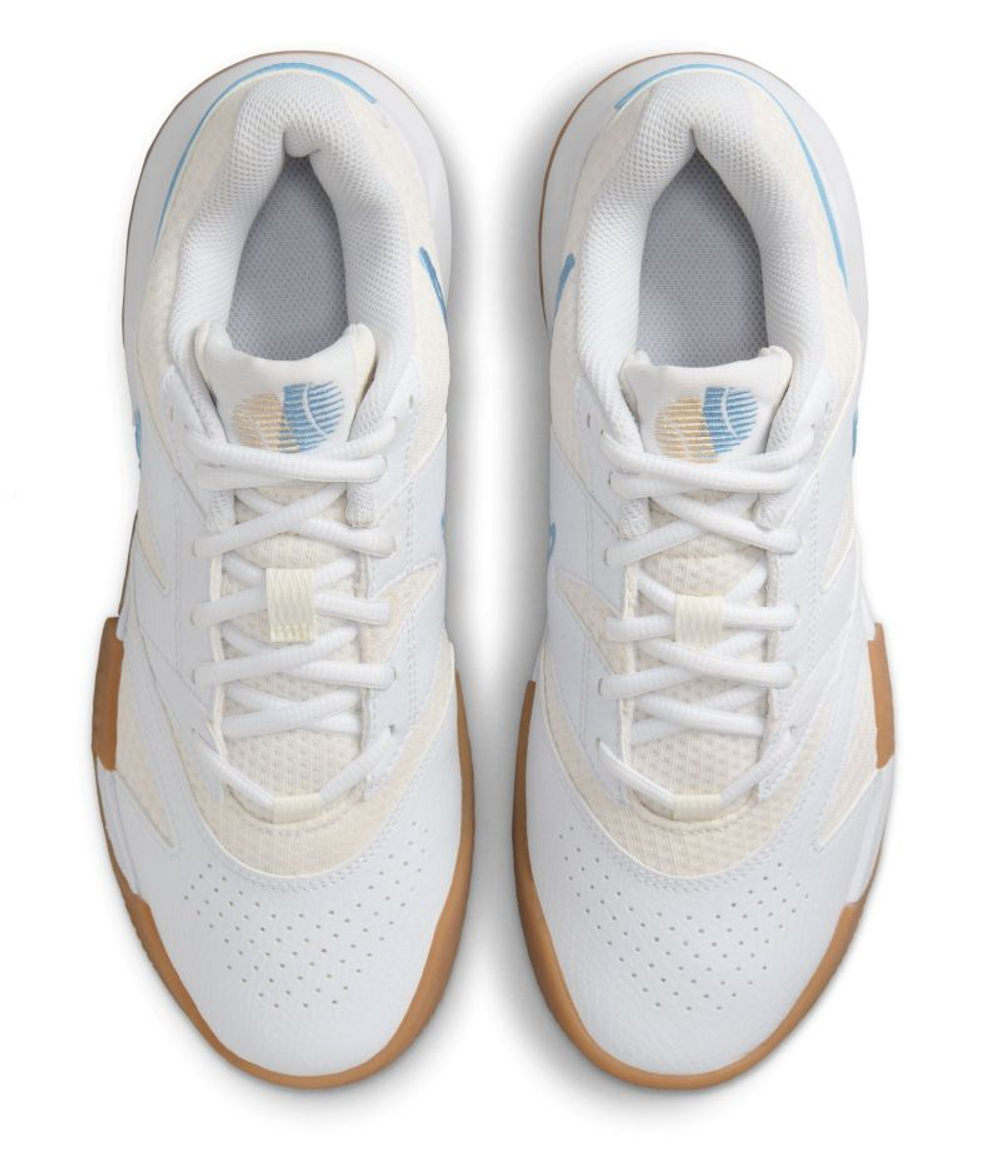 Женские Кроссовки теннисные Nike Court Lite 4 - white/light blue/sail/gum light brown