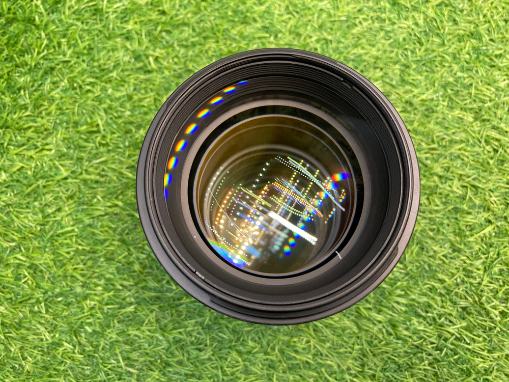 Canon EF 85mm 1.4L IS USM