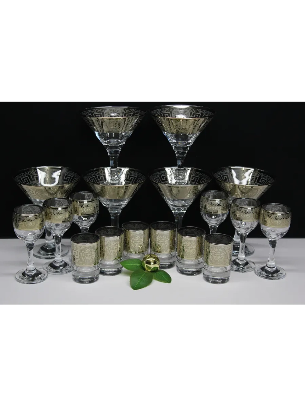 Подарочный набор 18 предметов с мартини