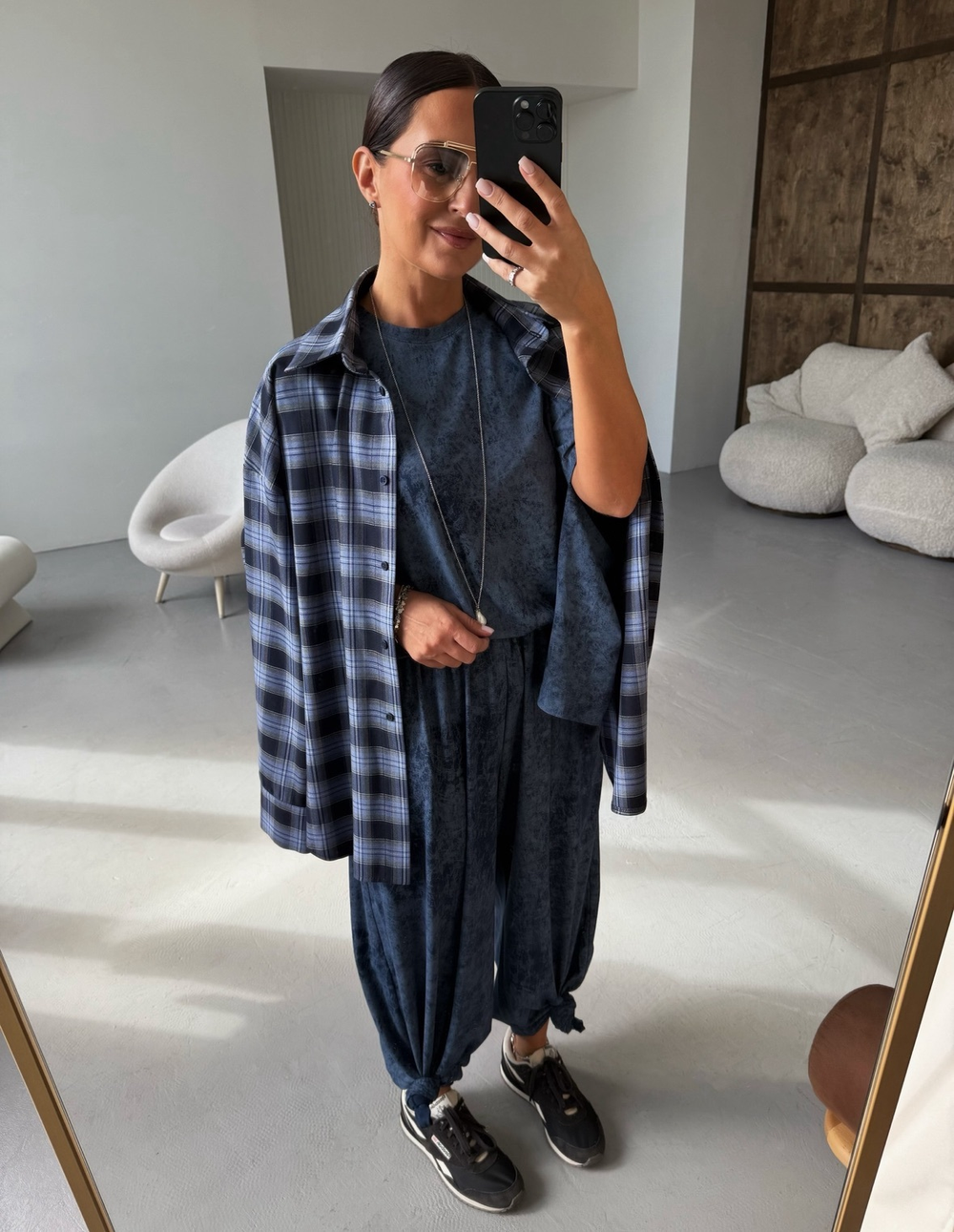 Рубашка в клетку синяя