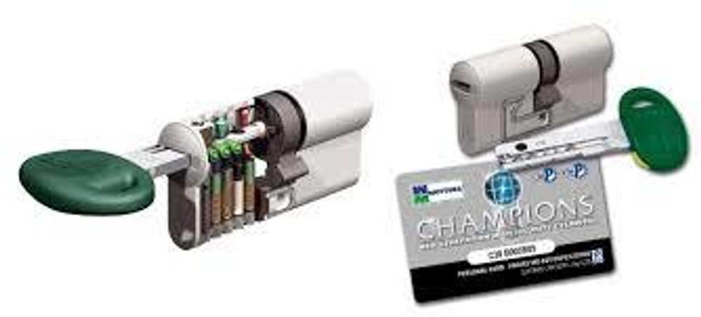 Цилиндровый механизм MOTTURA CHAMPION C38-4636-C5 82мм (46/36 под верт) шток никель