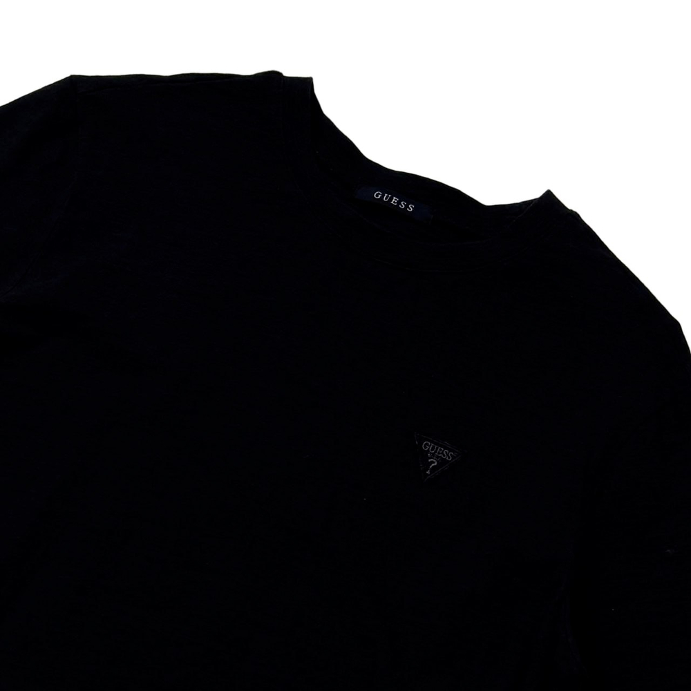 Футболка Guess