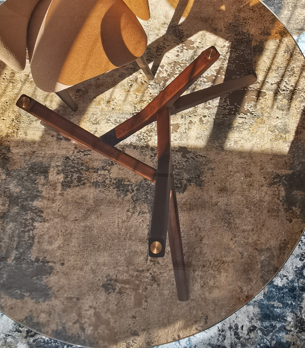 Дизайнерский стол TRIANGLE GLASS 90