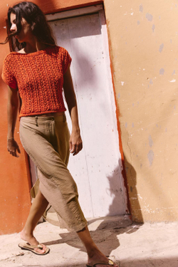 ZARA УКОРОЧЕННЫЙ ТРИКОТАЖНЫЙ ТОП, ОРАНЖЕВЫЙ