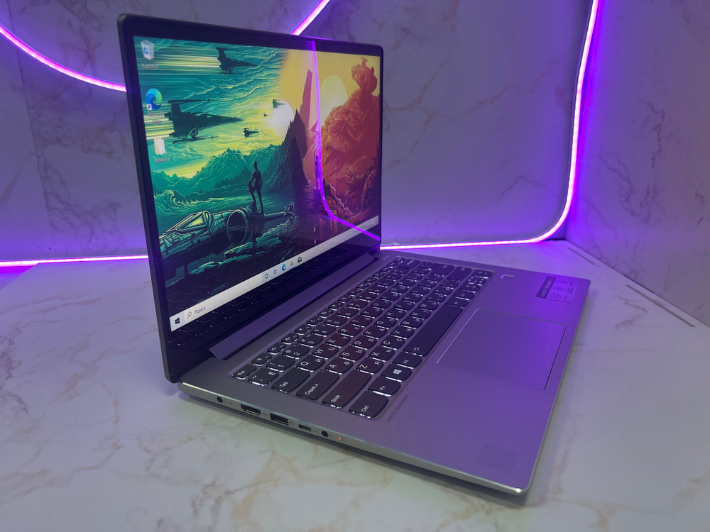 Ноутбук Lenovo Ideapad 530S-14IKB. 14"/Intel Core i7-8550U/RAM 8GB/SSD 256GB/Intel HD/Win 10/QHD