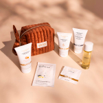 Подарочный набор для романтического путешествия в коричневой косметичке YESforLOV La Trousse Enchantée YFL01D97