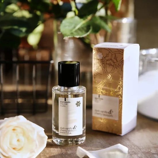 Dark Vanilla & Cherry Blossom, парфюмерная вода