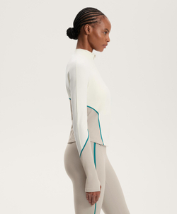 Oysho Легкая теплая куртка, светло-бежевый