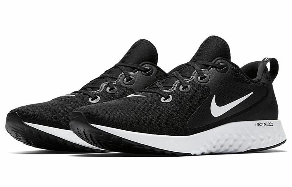 Кроссовки Nike