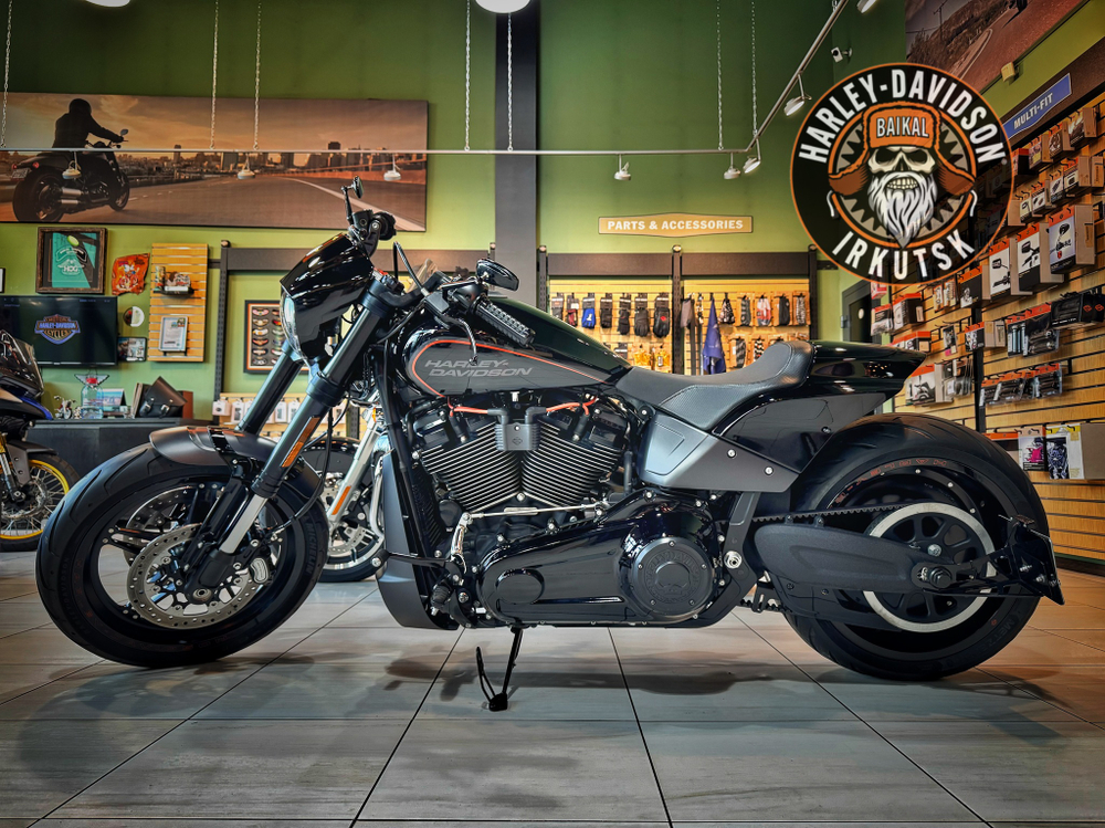 Мотоцикл Harley-Davidson® FXDR™ 114