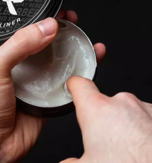 Премиальная помада для укладки волос REBEL BARBER Headliner 100 мл