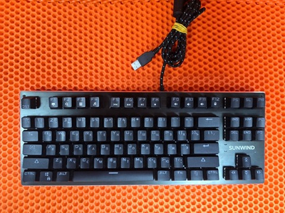 Клавиатура проводная SunWind SW-K900G