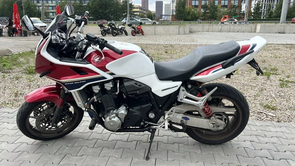 Honda CB1300 Super Bol d'Or