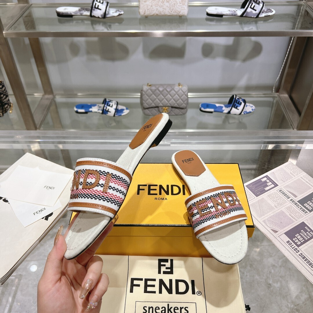 Fendi Signature Slides