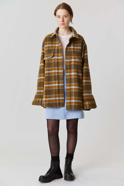 Объемная мужская рубашка в клетку