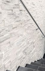 Натуральный камень Кварцит белый Pharaon 180x350x10-20 Модерн