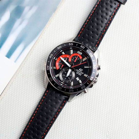 Наручные часы Casio EFV-550L-1A