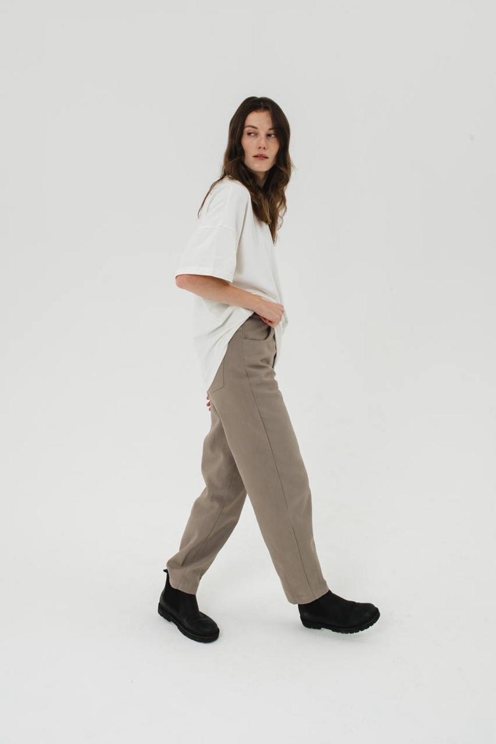 ДЖИНСЫ BASIC woman