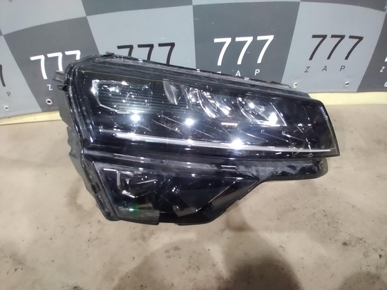 Фара правая LED Skoda Karoq 17-нв Б/У Оригинал 57B941016D
