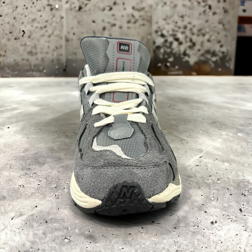 New Balance 1906D • Gray