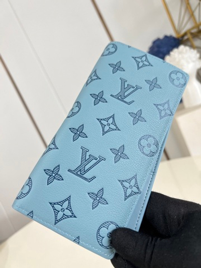 Louis Vuitton Brazza Wallet
