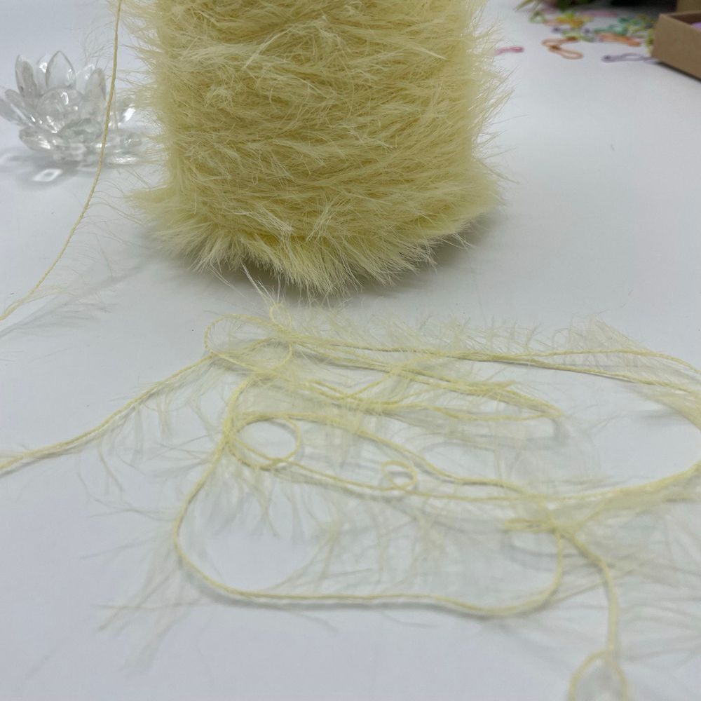 100% нейлон (лебяжий пух-имитация)