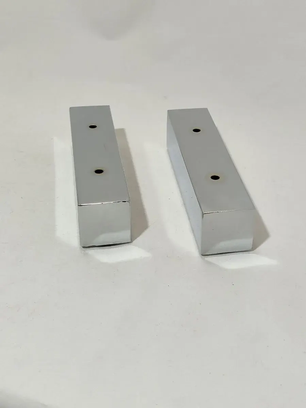 Мебельные ножки металлические под диван кресло тумбу комод