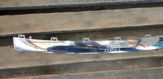 Накладка переднего бампера Mercedes C (W205) 18-21 Б/У Оригинал A2058858802