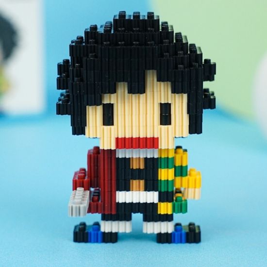 Конструктор "Mini Blocks Demon Slayer, Giyuu Tomioka" 68288, (252 детали)