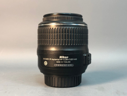 Nikon 18-55mm f/3.5-5.6G AF-S VR DX