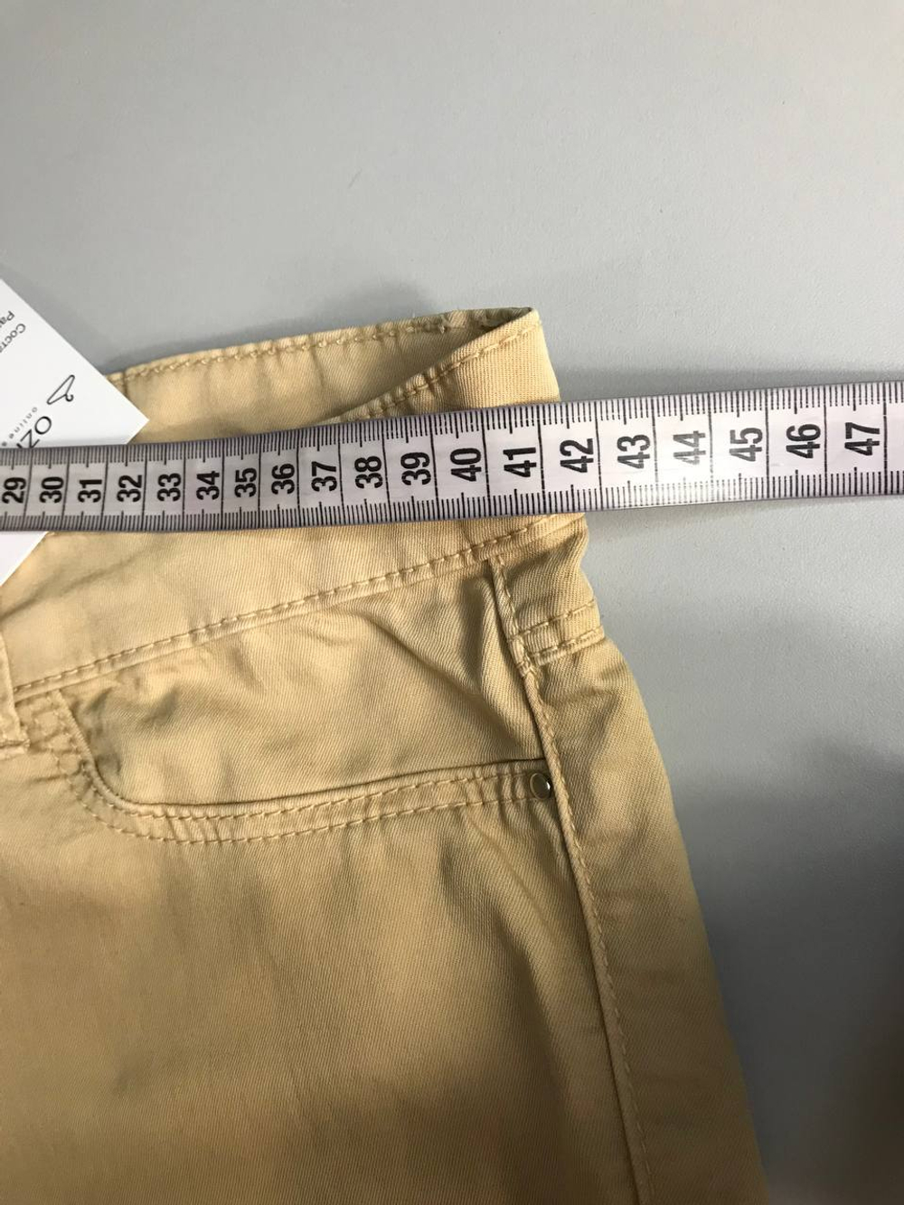 Джинсы Stradivarius светлые, маркировка 42 eur, визуально на 48 размер