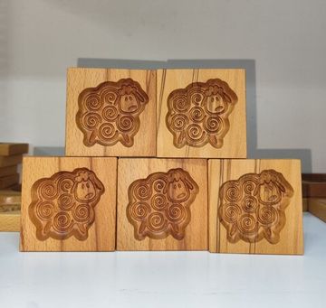 Пряничная форма Барашек (цвет уникальный)