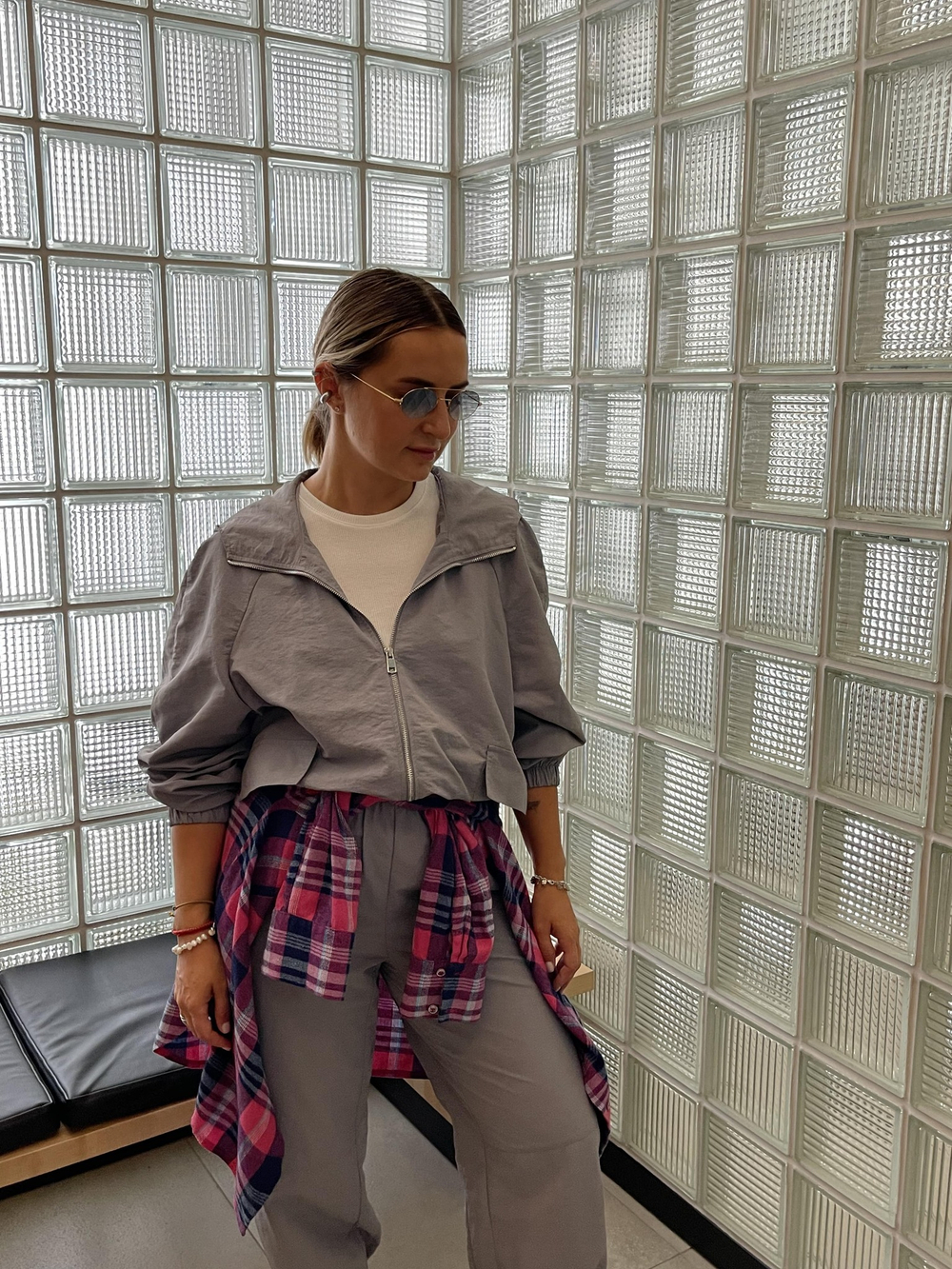 Костюм с влагоотталкивающим свойством серый