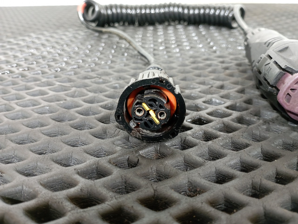 Кнопка подъема кабины 2023г