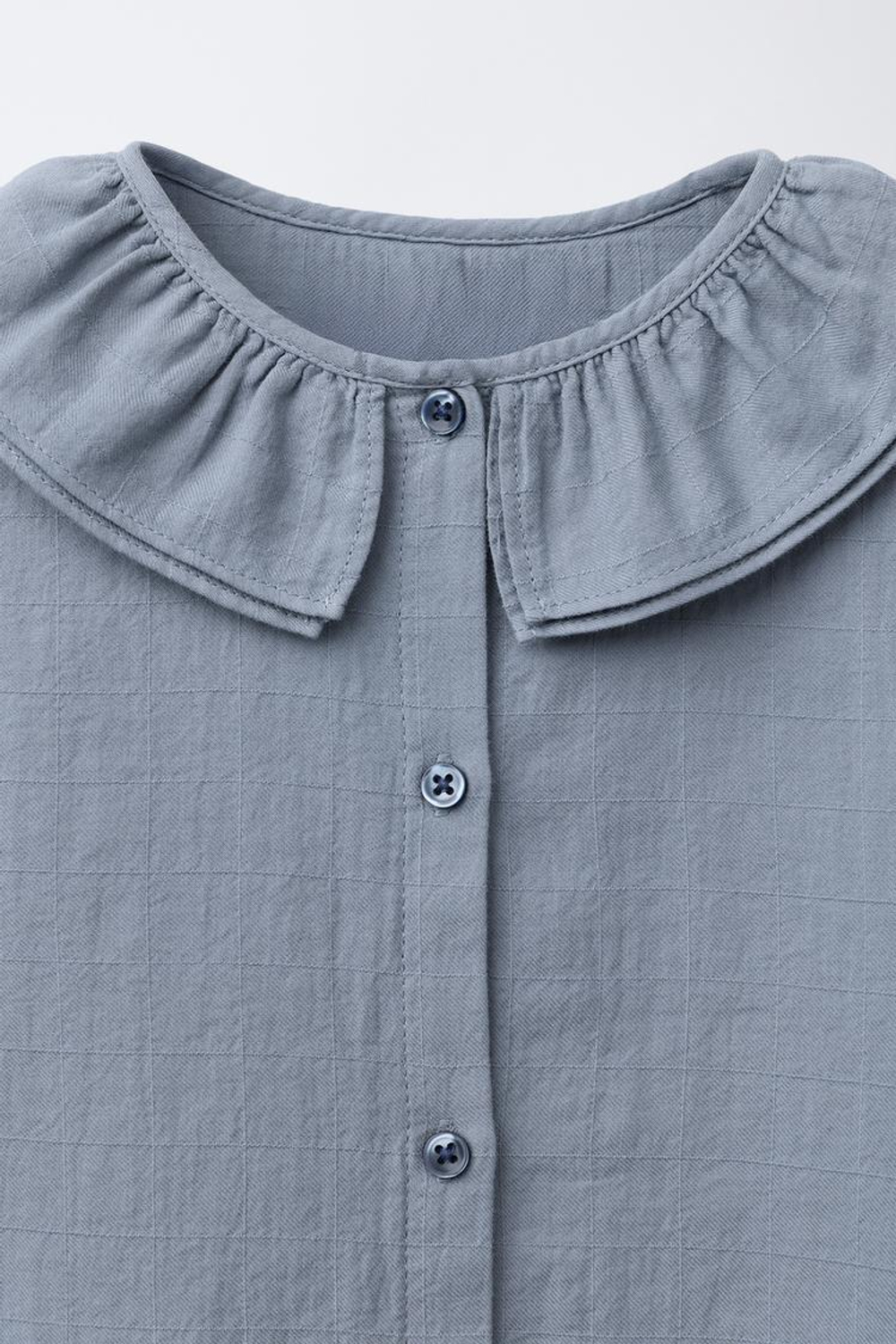 ZARA РУБАШКА С КРУГЛЫМ ВОРОТНИКОМ ИЗ ТКАНЕВОЙ СТРУКТУРЫ, СЕРО-СИНИЙ