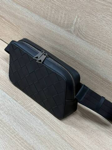 Сумка-мессенджер Bottega Veneta