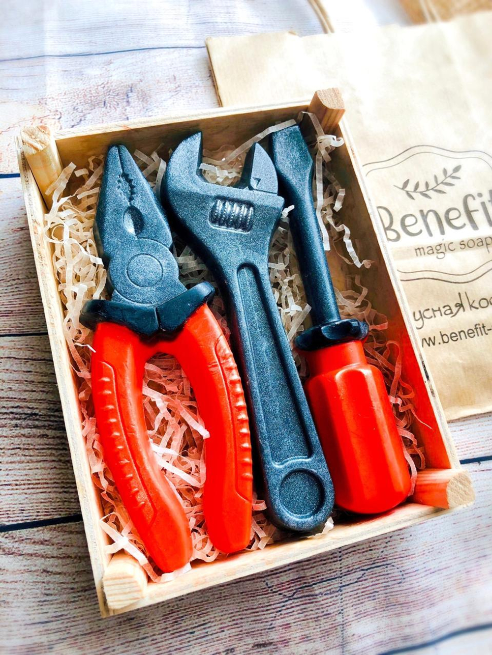 Настоящие инструменты мыло Magic Benefit Soap