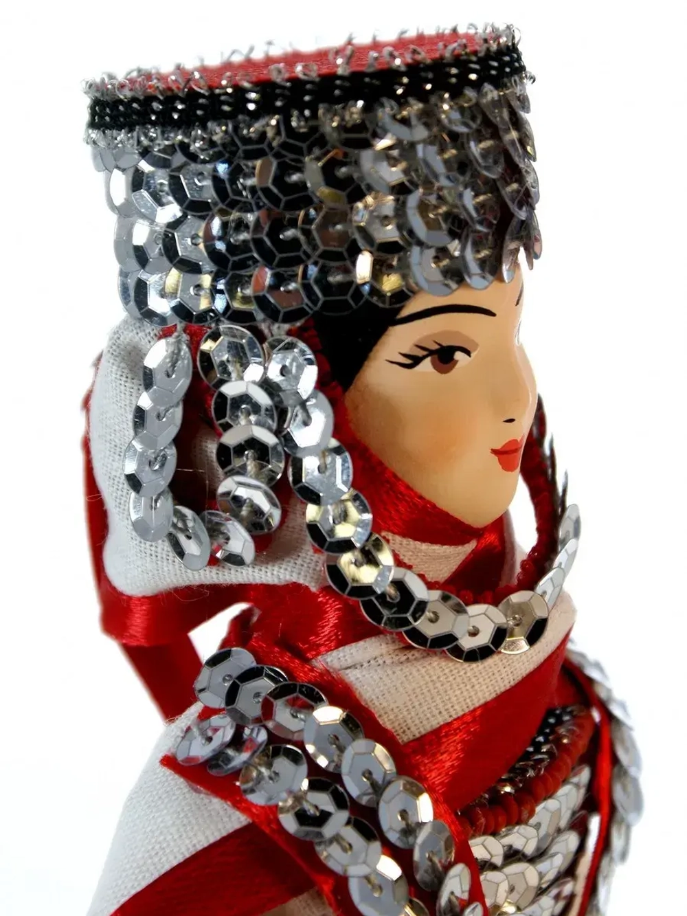 Кукла фарфоровая Чувашка