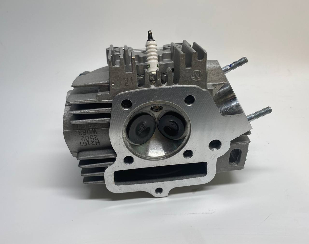 Головка блока цилиндров ( ГБЦ ) в сборе двигатель YX153FMI