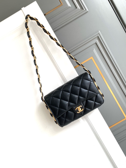 Chanel Bag 22 cm