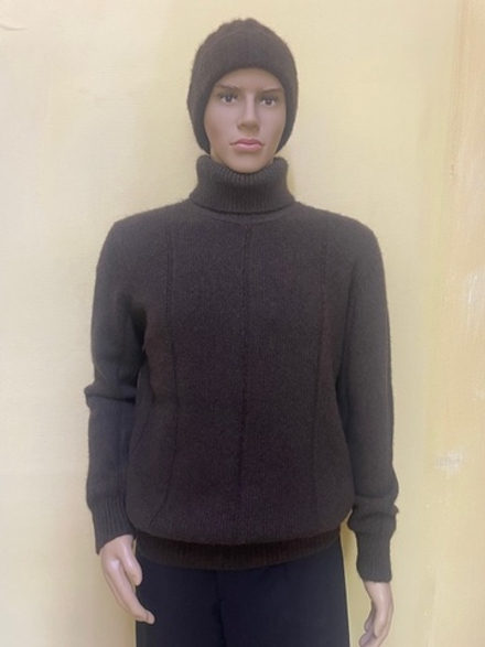 Свитер мужской